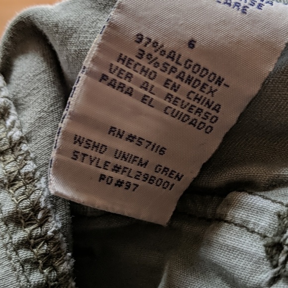 Shorts Sz 6 read - Picture 3 of 4